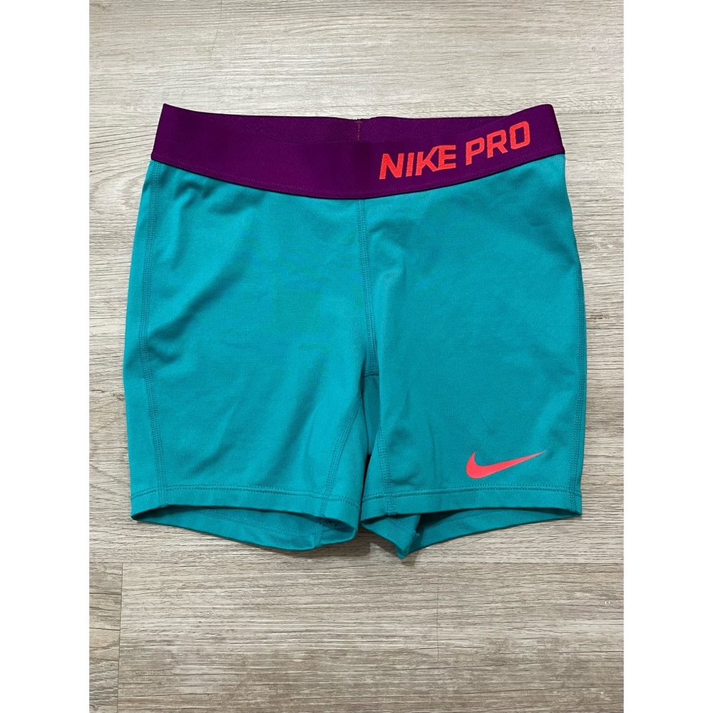GIRLS Nike Pro Gym Shorts